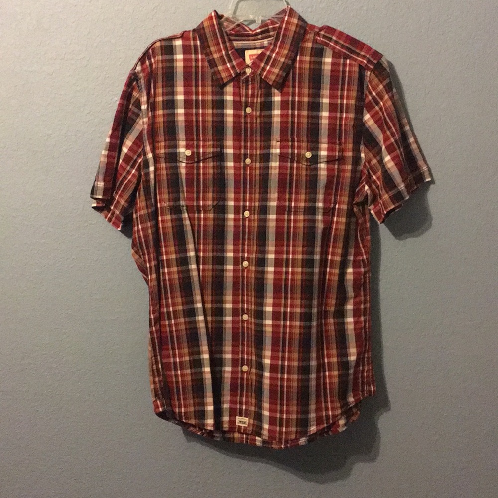 Levi’s Casual Button Down